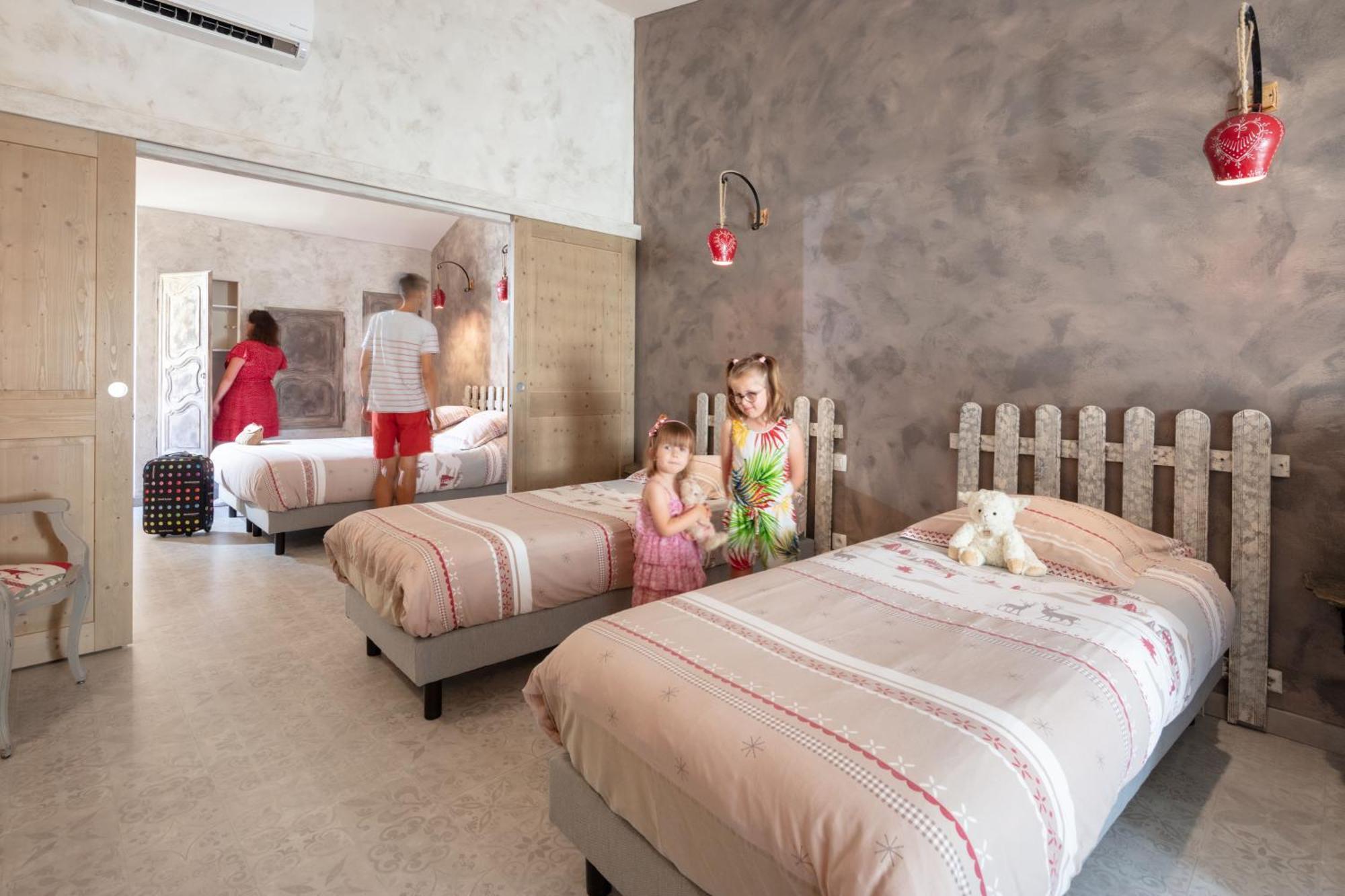 La Tour Du Terroir Bed & Breakfast Rivesaltes Exterior photo