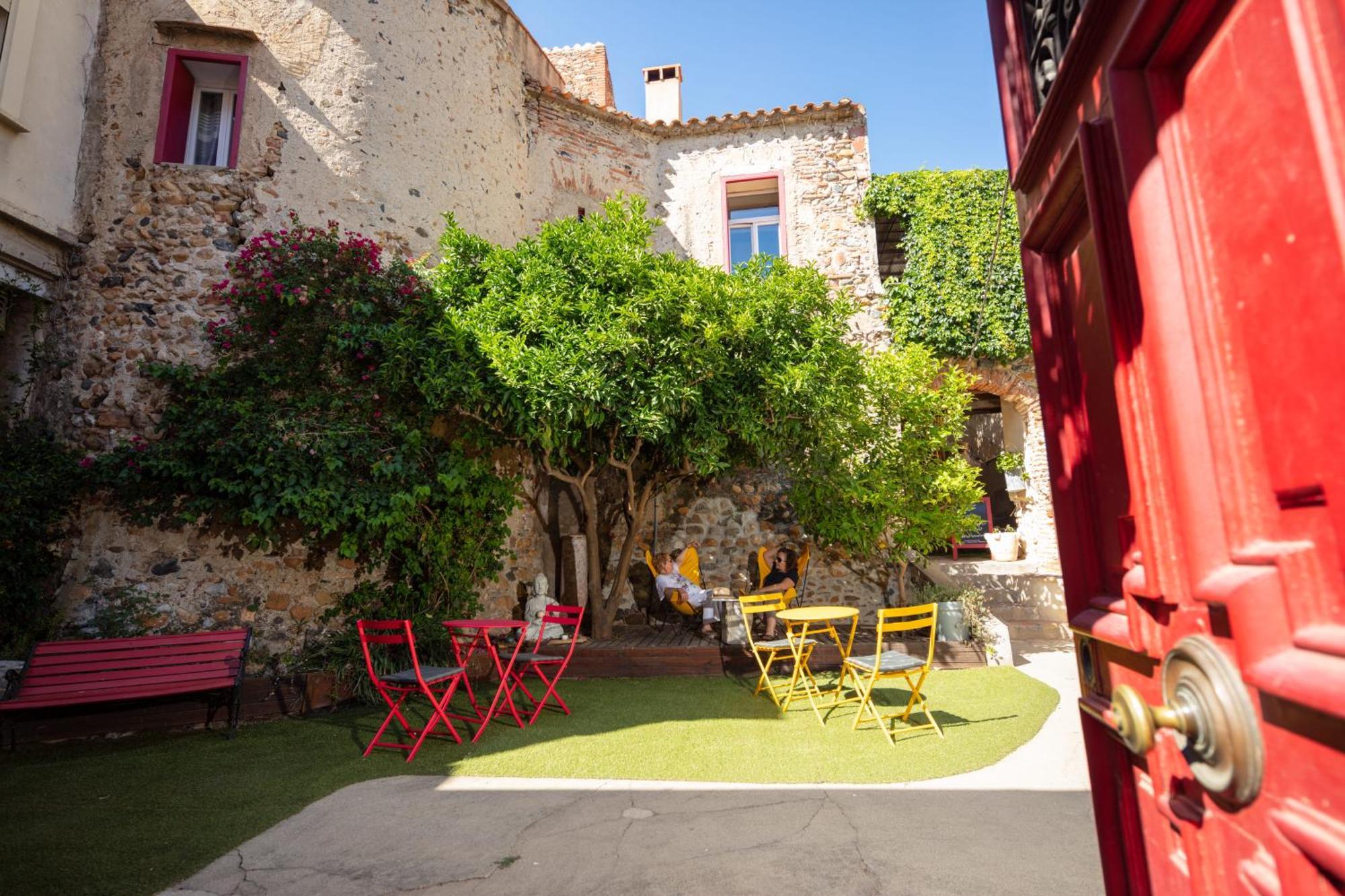 La Tour Du Terroir Bed & Breakfast Rivesaltes Exterior photo
