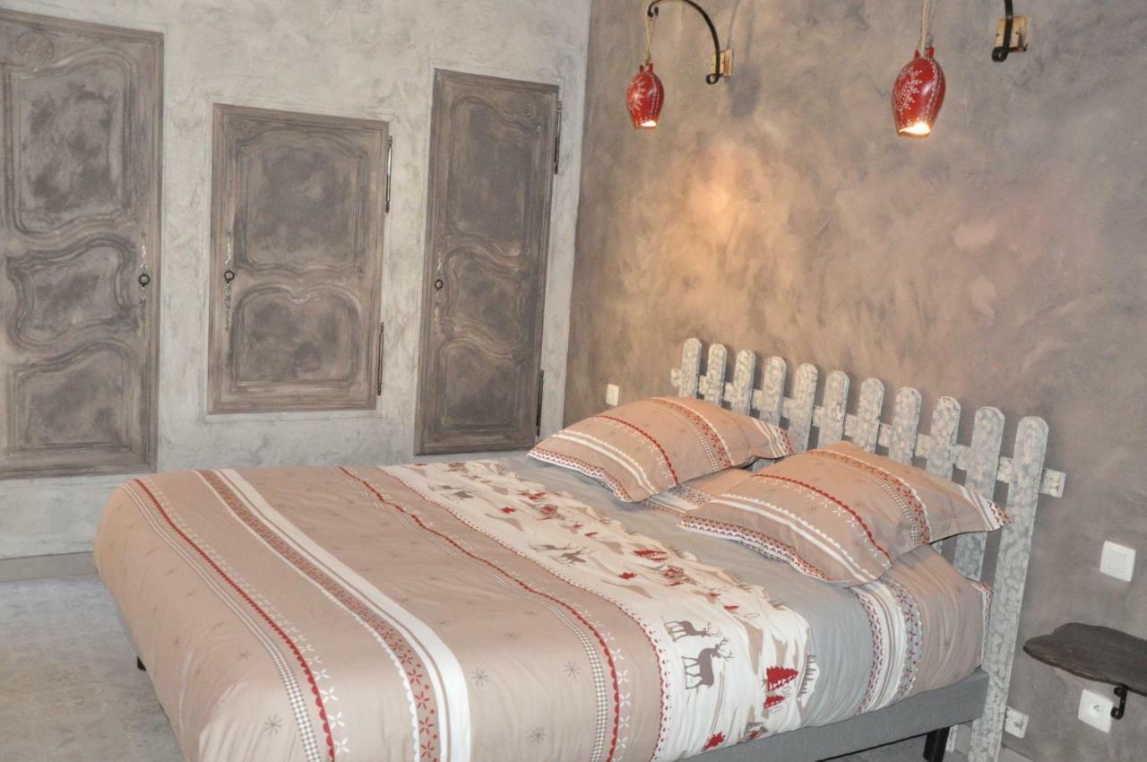 La Tour Du Terroir Bed & Breakfast Rivesaltes Exterior photo